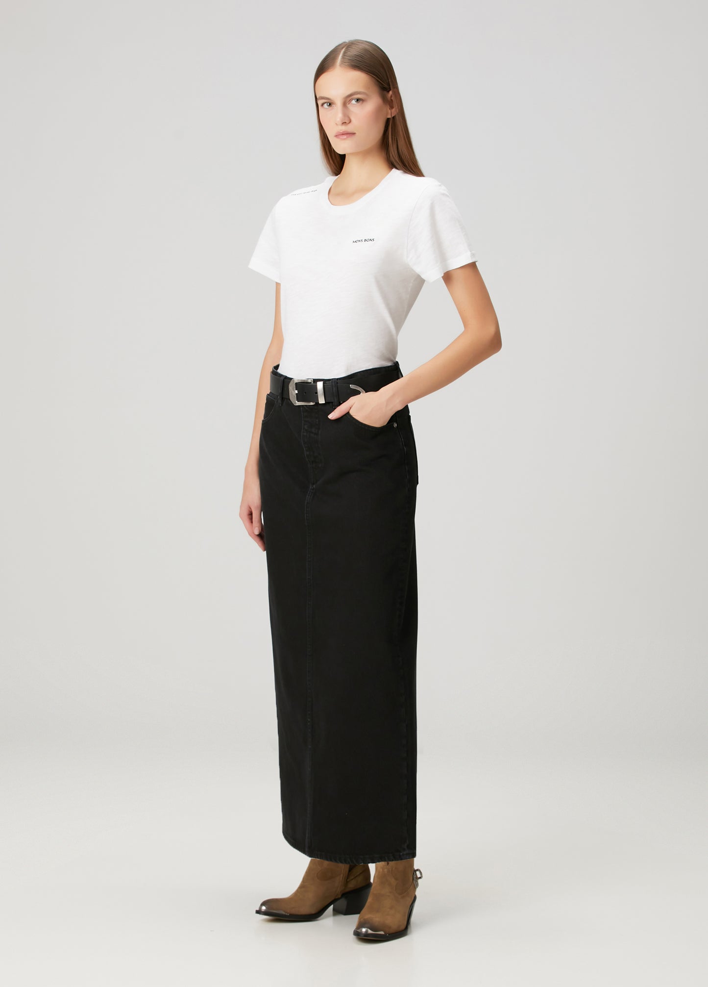 "This Shirt Saves Dogs." OVERSIZE T-shirt – Beyaz