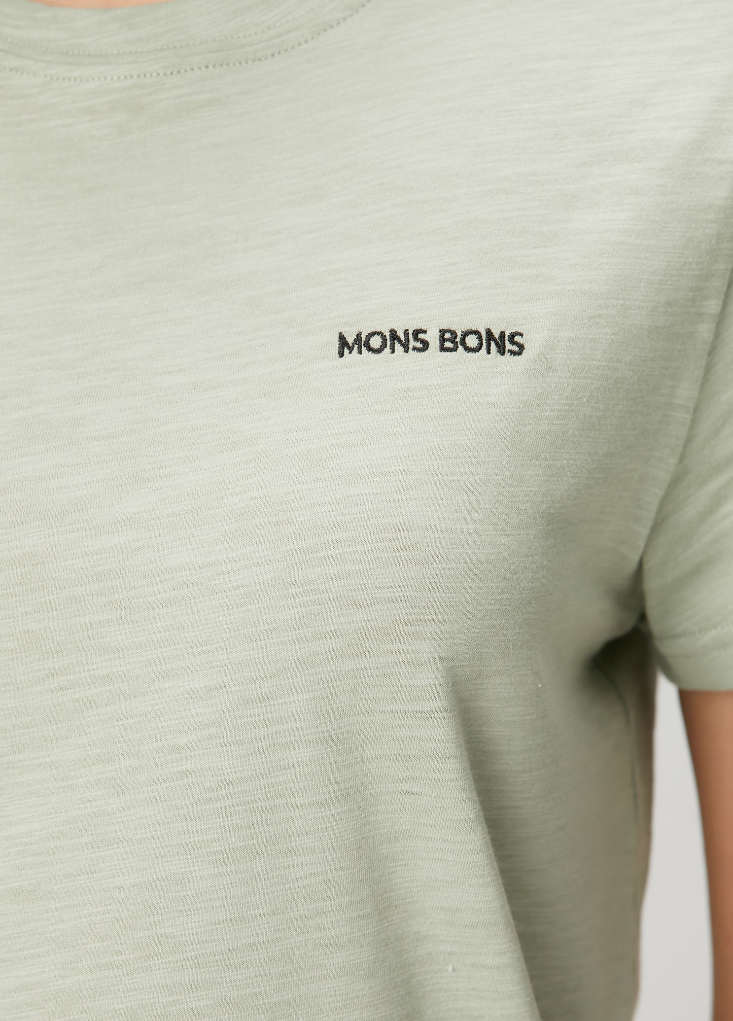 "This Shirt Saves Dogs." T-shirt – Yeşil